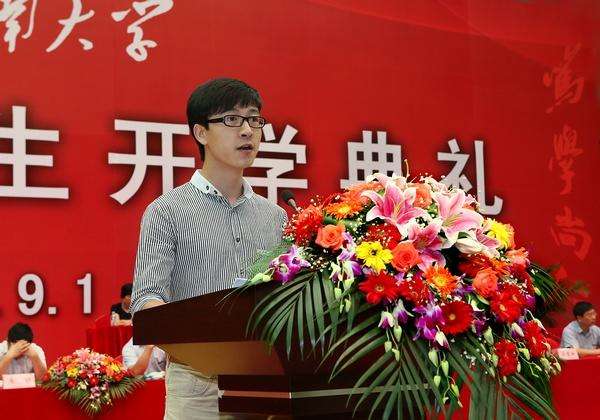 这一710字军训总结火了，清华校长点名、教育部点赞，姑娘太秀了