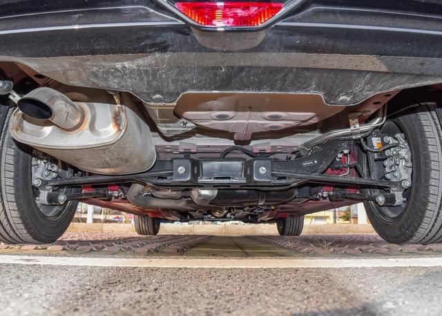 又一合资轿车售价“大跳水”！9万降到5.5万，可放弃大众捷达了？