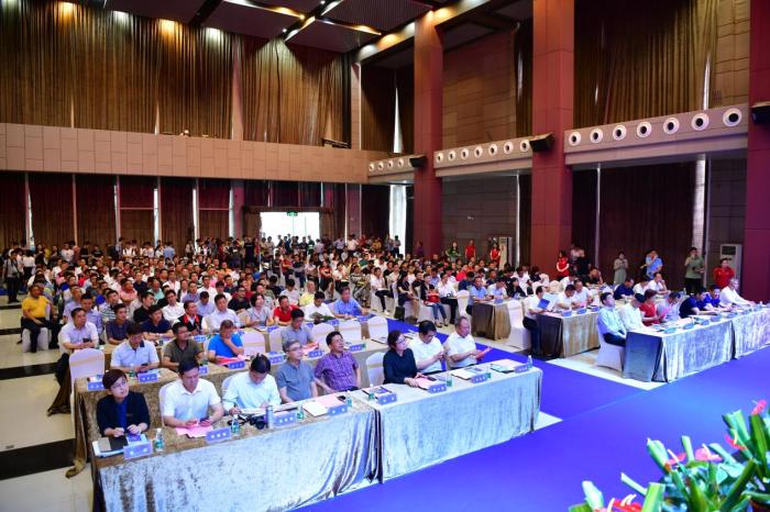 第十五届文博会艺立方分会场盛大开幕 非遗文化精彩纷呈(图4) 第十五届文博会艺立方分会场盛大开幕 非遗文化精彩纷呈(图4)