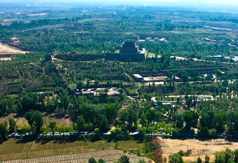 从“沙进人退”到“人进沙退” 探寻榆林治沙成功秘诀(图1) 从“沙进人退”到“人进沙退” 探寻榆林治沙成功秘诀(图1)