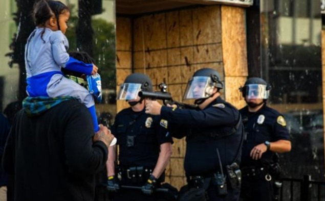 美国▲全乱了！美国西雅图市宣布正式“独立”，特朗普下达最后通牒！