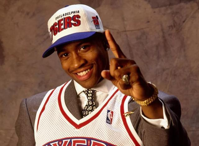 #艾弗森#奥尼尔是92年的状元，艾弗森是96年的，那93、94、95年都是哪些大神？