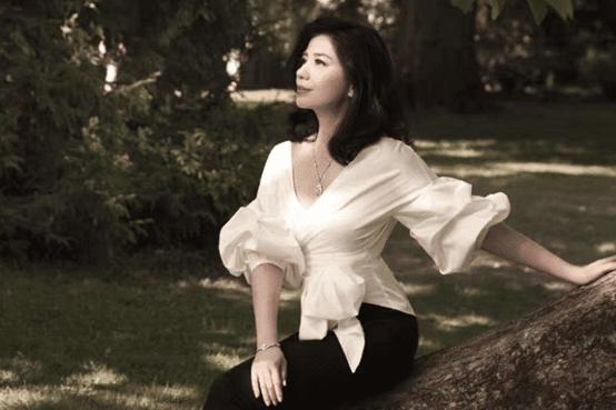 娱乐圈|宣布退圈永不复出的3位明星，丝毫没有食言，退得干干净净