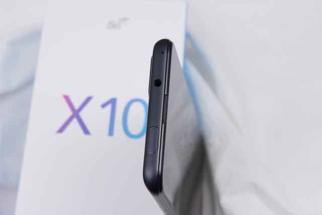 荣耀x10|90Hz屏幕+5G手机不到两千块就能入手！荣耀X10表现究竟如何？