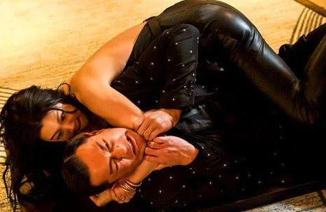 李成敏|“亚洲第一美女”公开表白中国男演员，网友：别做梦了，你配不上！