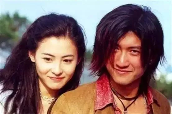 张柏芝|媒体爆料周星驰张柏芝疑似已经结婚了？网友们纷纷表示，难道是真的