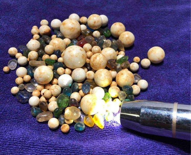 黄金价格|2000度的高温,人人都可以出舍利子,而泰国却每年出口中国36吨