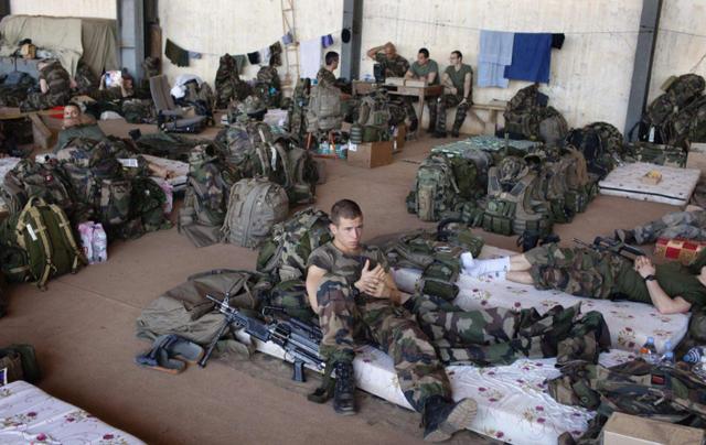 马里|中国大使馆发出紧急通知！总统与总理均已被扣押