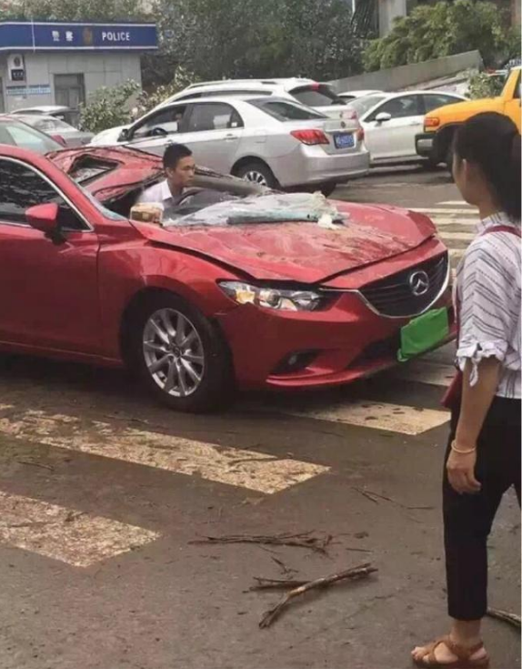 火车站大妈吆喝的50元一晚的宾馆能睡吗?有人试过吗?有点害怕啊!