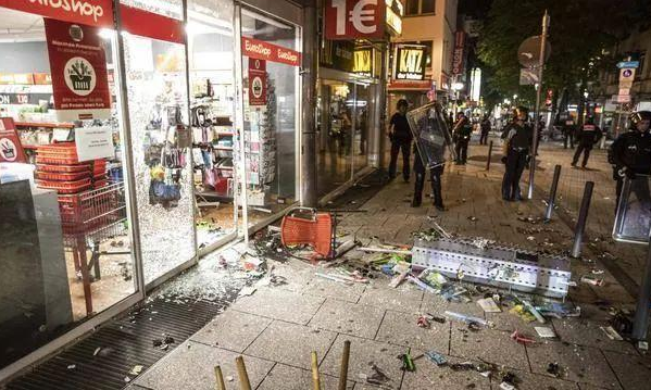 美国|美国刚宣布要撤军，德国本土就传来一个噩耗，真的是巧合吗？