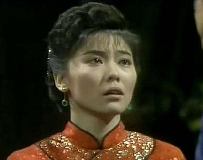 邓光荣|邓光荣曾经替义妹沈殿霞出头，去找官晶华算账，结果被竹联帮吊打