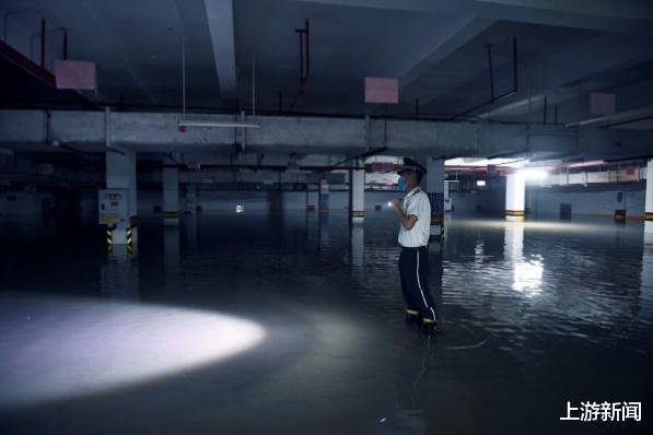 龙湖地产昱湖壹号天街大平层|龙湖礼嘉天街大平层收官五席,压轴臻藏!