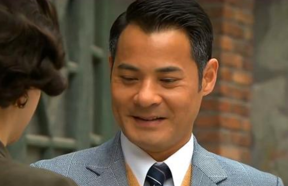 「演艺圈」这5位香港明星真的是警察，最后一位还是“警花”，没想到吧