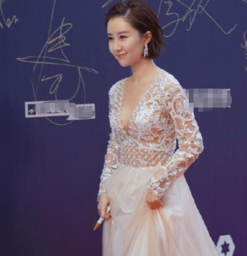 女人味|她才是“顶级的美人儿”，到底有多撩人？如今32岁女人味十足！