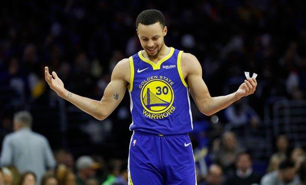 #奥尼尔#合理不？美媒评历史最佳阵容，奥尼尔3阵，库里2阵，1阵太强大