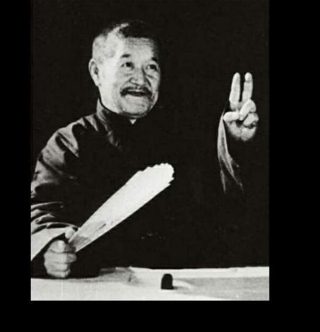 相声|相声界公认的七位相声大师，他们的传人分别是谁？