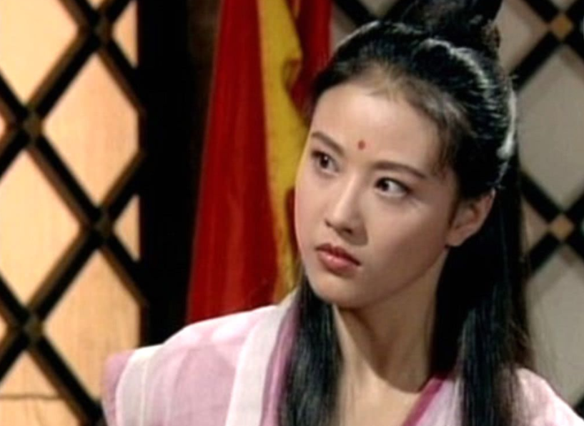 周海媚|周海媚年轻时有多绝色？金庸：当看到她后，我想为她改写周芷若结局