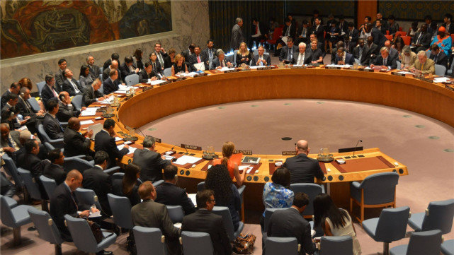 激光武器|首款激光武器即将问世，可直接融化洲际导弹，联合国呼吁立即停手