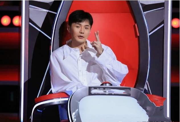 刘欢|当年在好声音被刘欢淘汰的他，现在却成了家喻户晓的歌星
