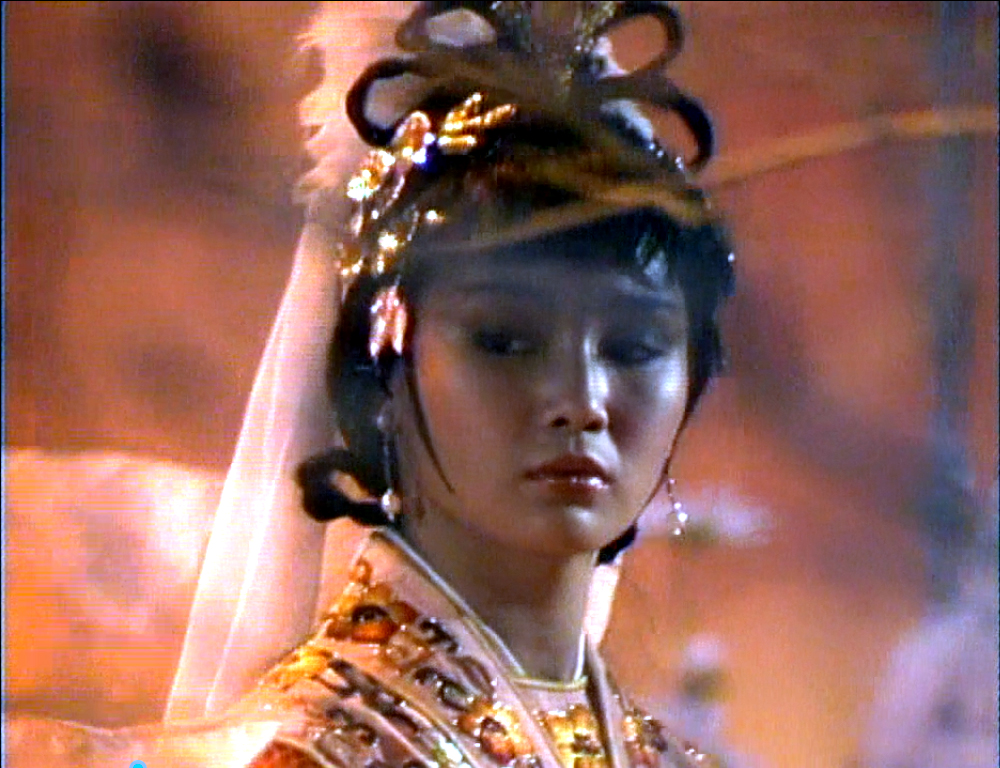 黄日华|这部电视剧大牌明星当龙套使，无线就是想告诉亚视穷得只剩明星了