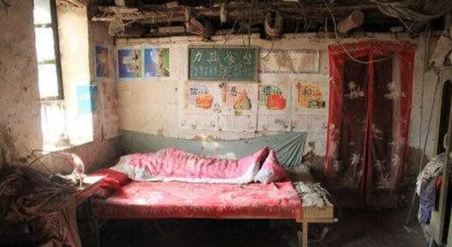 女孩|女孩高考只考47分，爷爷含泪提出复查试卷，看到试卷后全家沉默了