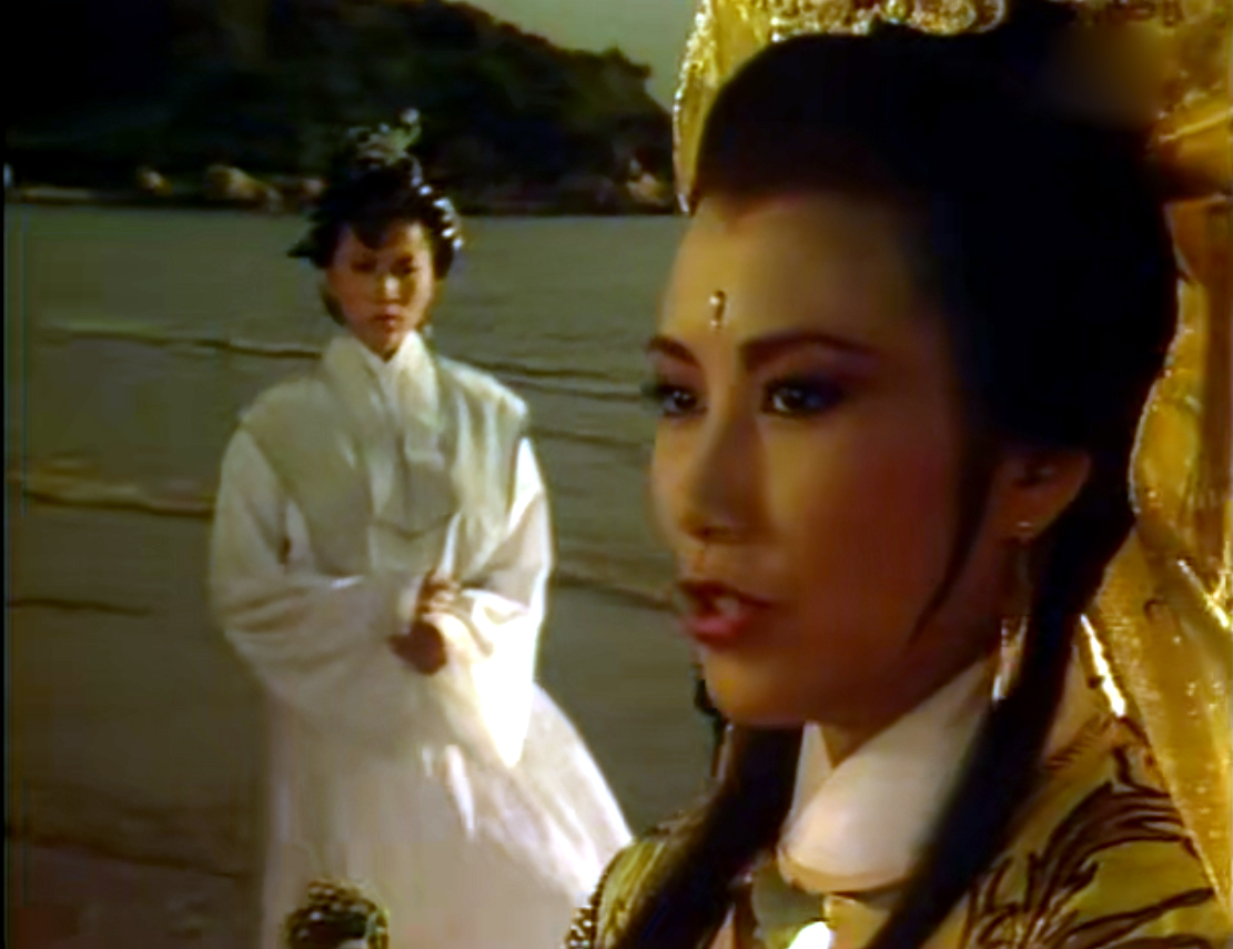 黄日华|这部电视剧大牌明星当龙套使，无线就是想告诉亚视穷得只剩明星了