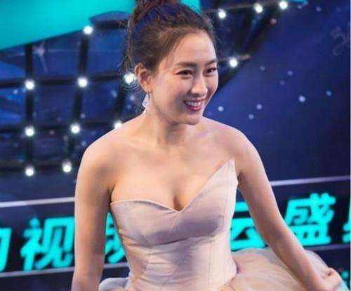 #李小璐#104斤马苏撞上84斤李小璐，仅仅相差20斤，究竟是差在哪里？