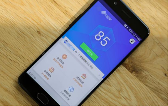 『指纹解锁』谨慎的人不用“指纹解锁”了，内行人：等你吃过亏，就知道了