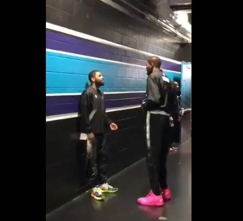 凯里·欧文|全美炸翻天！欧文疯了吧？自称主帅+内涵老詹！KD却把他给卖了