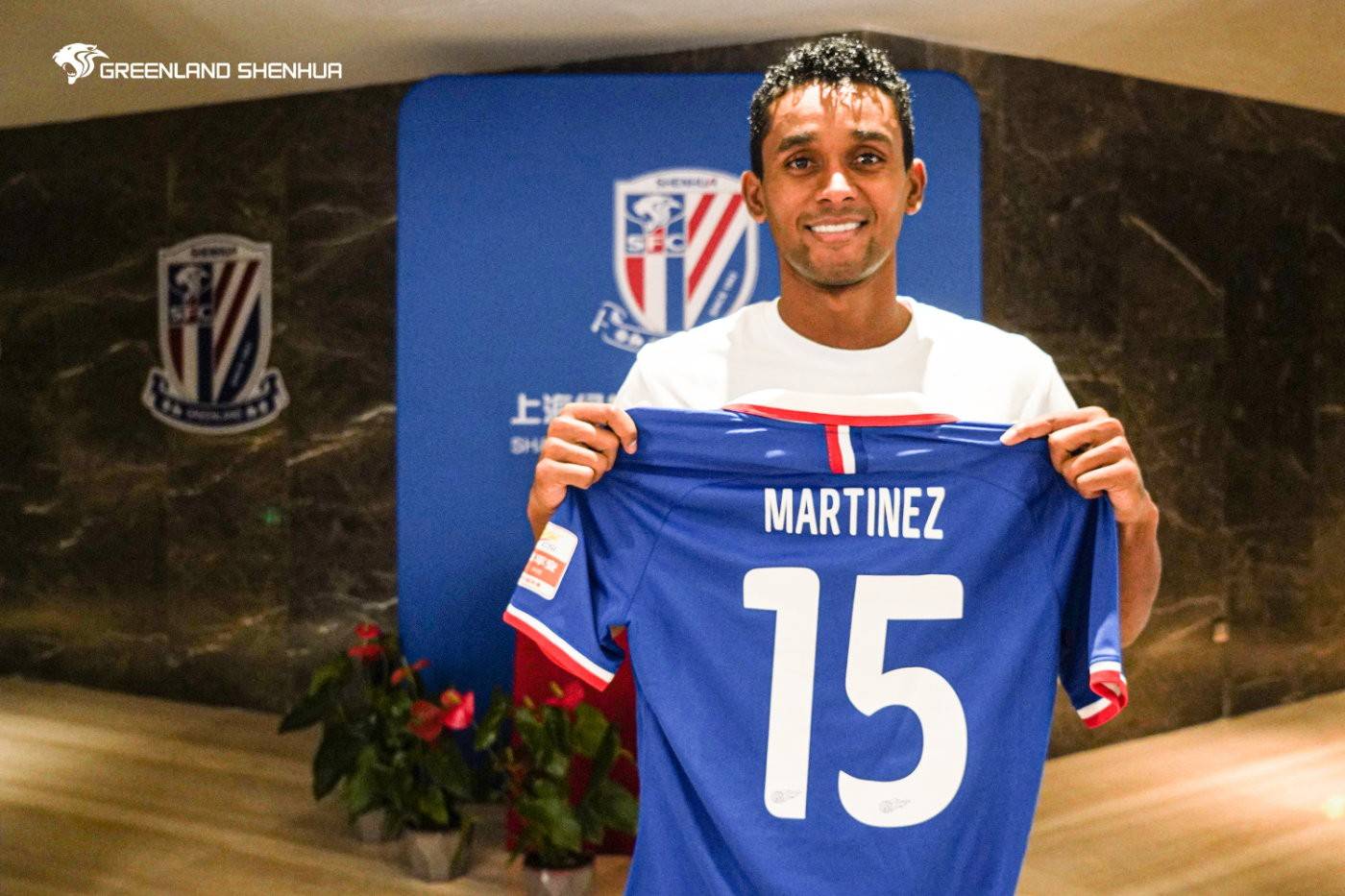 上海申花|申花三则官宣！新外援压哨加盟，意大利国脚被取消报名重返欧洲