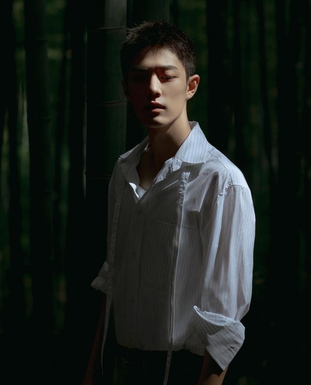 董璇|肖战成功拿下大品牌代言，让蒙牛变“铁牛”？抵制方彻底输了！