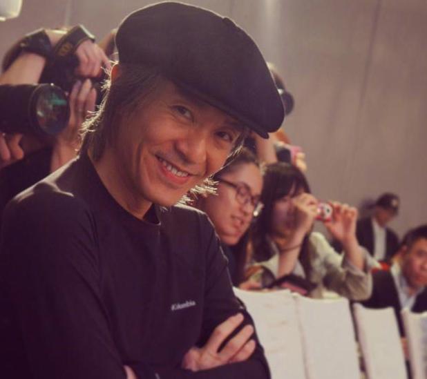 周星驰|前员工受访曝周星驰隐私，星爷可能一直单身但外出需有人陪着睡