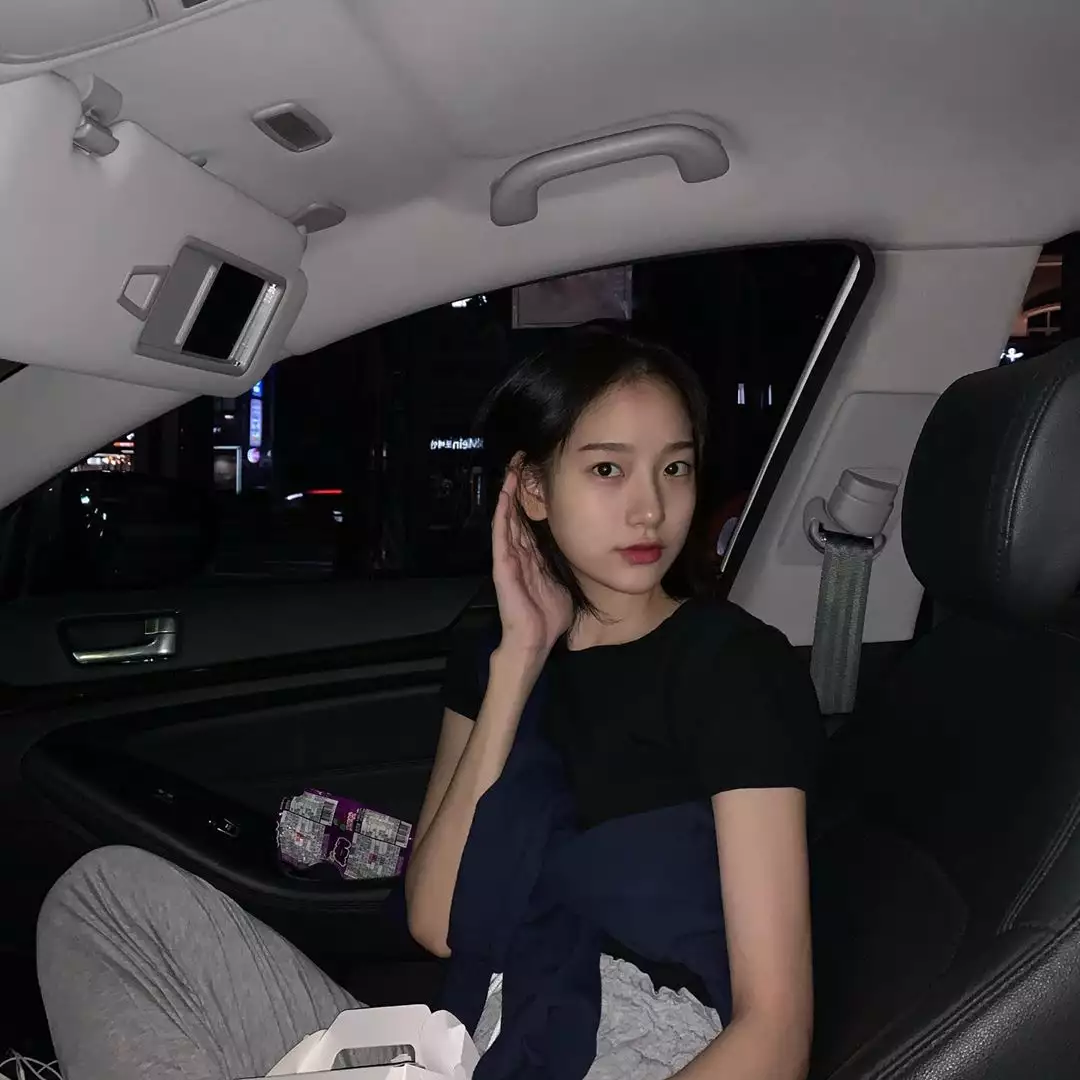 金泰希|不断收到大型经纪公司邀请的女高中生，高颜值就像金泰熙允儿秀晶