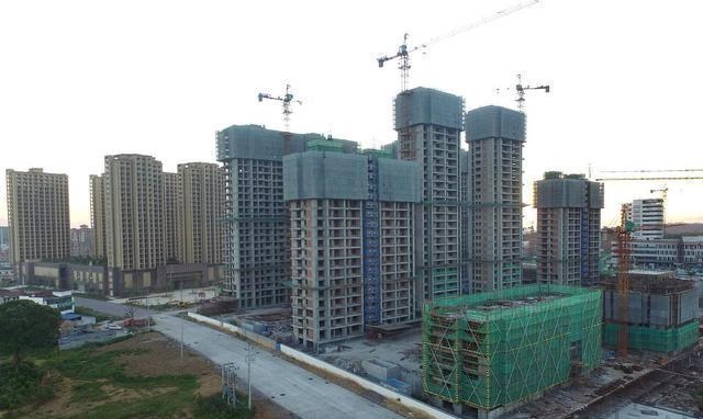 滨江|还在歧视“一楼”和“顶楼”？建筑学家忠告：这3个楼层才不要买
