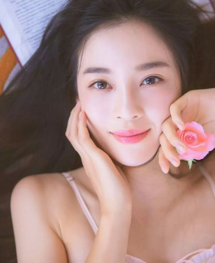 赵韩樱子|她人美戏好主角拿到手软，却始终火不起来，全因名字太“日本”