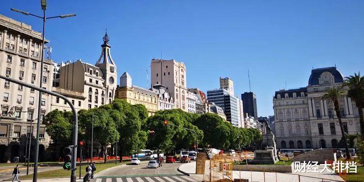 IPO|人民币暴涨5610点的隐忧:35年前,广场协议怎么拖垮日本?