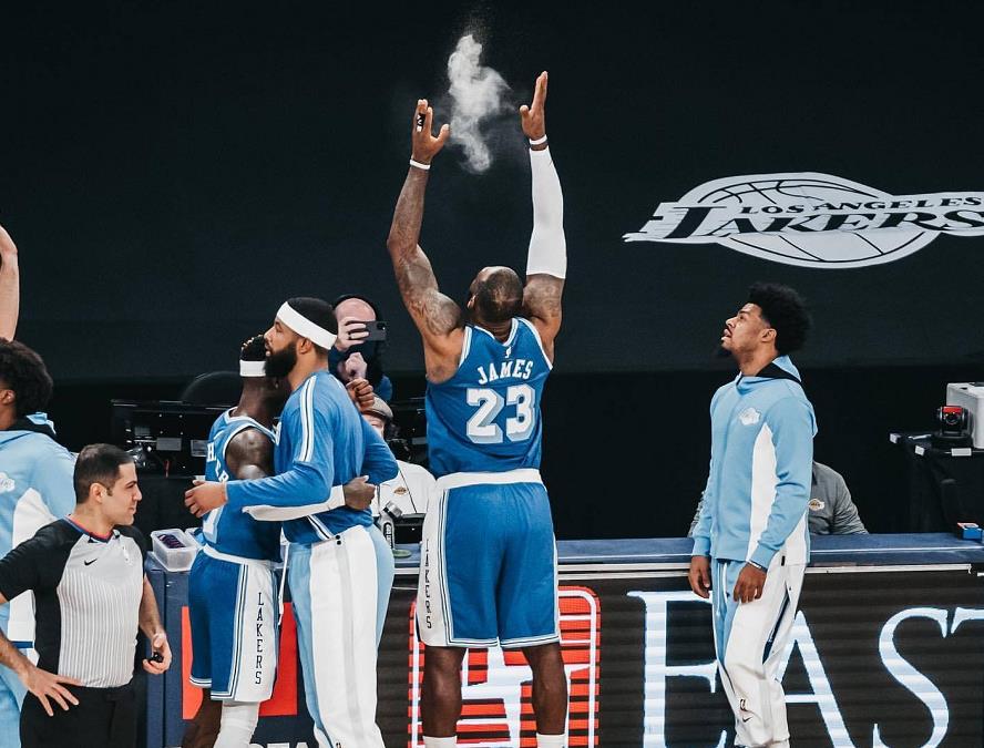 湖人队|出事了！湖人划水划出联盟第一，15项数据名列前茅