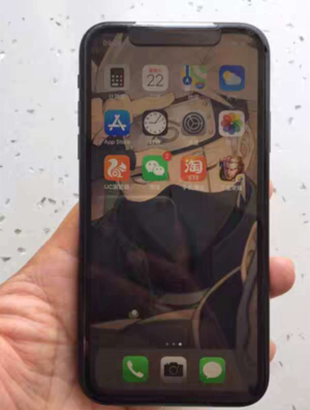 壁纸@苹果iPhone XR手机899元入手！在线评测，会翻车吗？