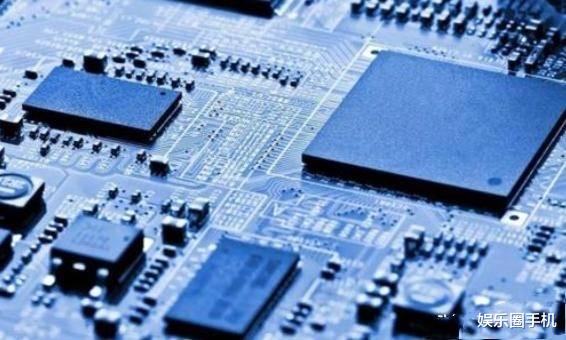 #芯片#俄罗斯为什么不担心芯片和光刻机问题？答案让ASML“痛心了”