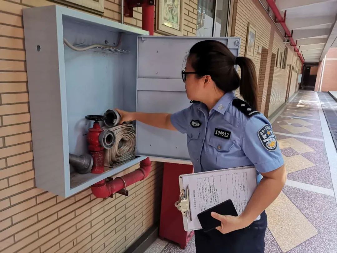 安全检查|沙区警方全力护航秋季开学校园安全