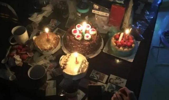 郭碧婷|郭碧婷回娘家庆生，数人围坐小木桌家中太老旧，只吃快餐显辛酸