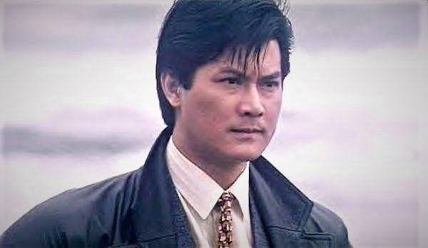 邓光荣|邓光荣曾经替义妹沈殿霞出头，去找官晶华算账，结果被竹联帮吊打