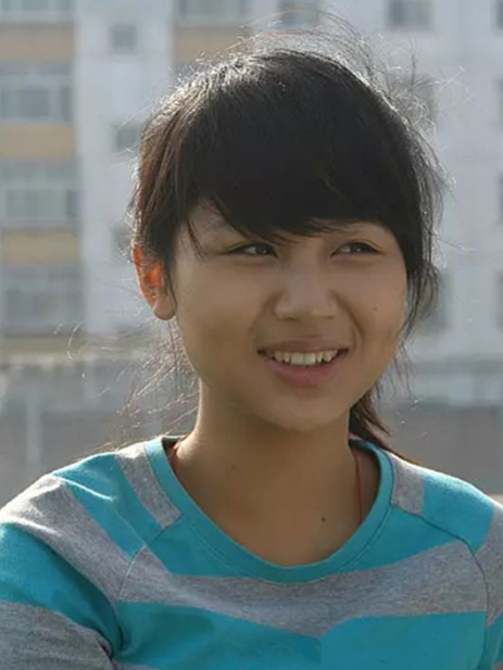 李宇春|明星出道后都是被包装过的,出道前都是土土的,李宇春差距大