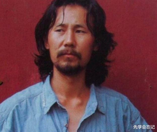腾格尔|4年心血被“毁”，隐忍了3544天的腾格尔，7天前的“报复”真解恨