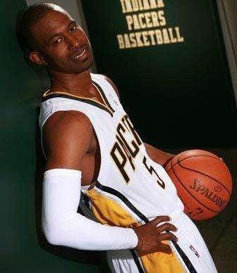 「保罗」NBA最神奇的替补球员！给谁打替补就取代谁