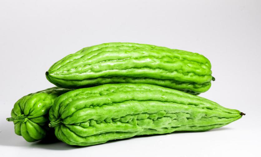 肝脏|伤肝的“三甜”，养肝的“二苦”，你都知道吗？不妨看一下