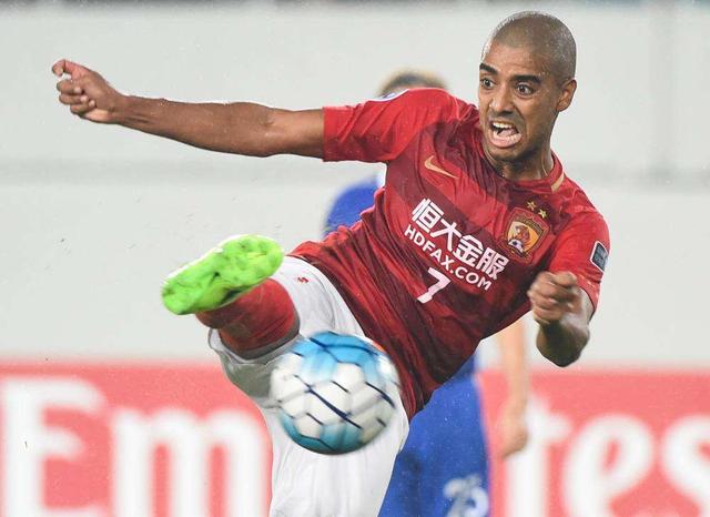 【广州恒大】中超恒大外援金字塔排名：高拉特领先阿兰1档，艾克森屈居2档