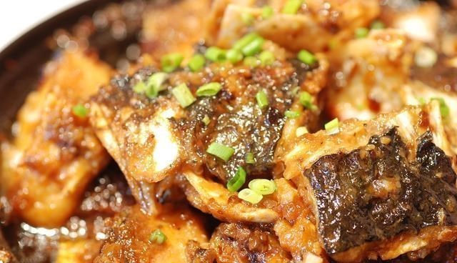 三种鱼是甲醛和重金属的“滋生地”,多数人爱不择口,真让人担忧