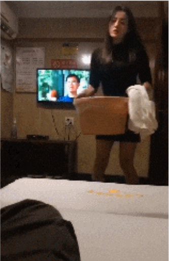 「撞脸」广州一足疗妹撞脸当红女星，硬是被网友给“宣传”失业了，真是欲哭无泪