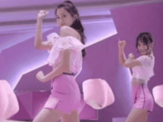 赌王|当年关晓彤拍摄的“卫生棉”广告，未P图遭曝光，原来鹿晗好这口！